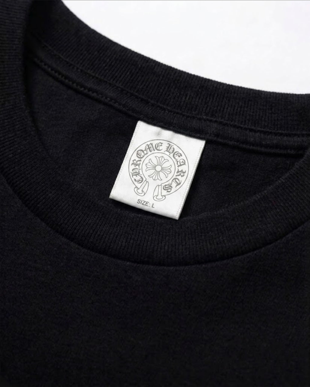 CAMISETA NEGRA CHOME HEART CRUZ