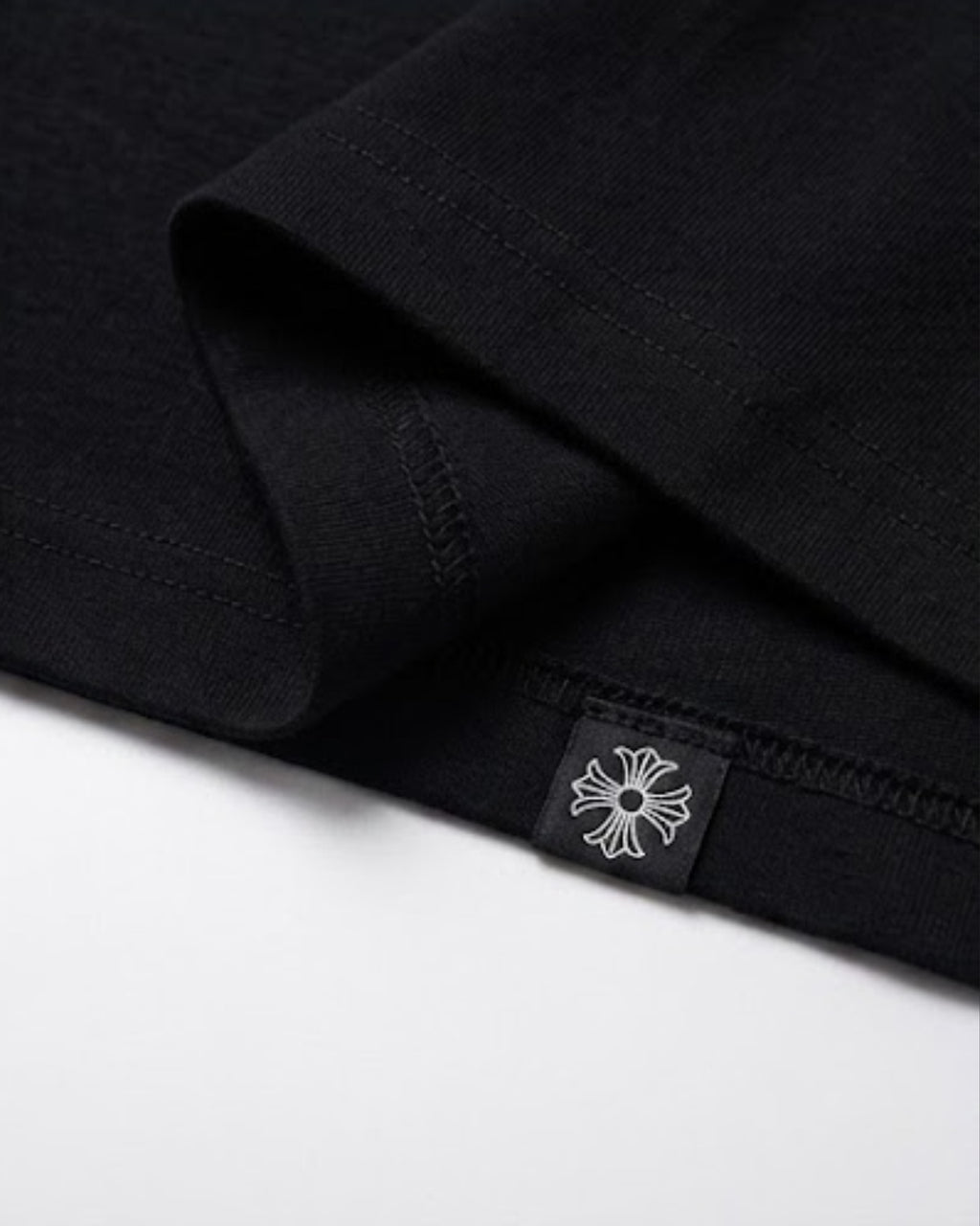 CAMISETA NEGRA CHOME HEART CRUZ