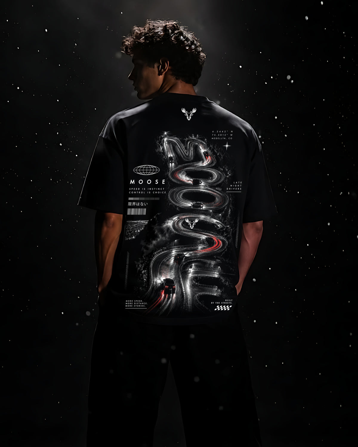 CAMISETA MOOSE NEGRA LATE NIGTH DRIVERS